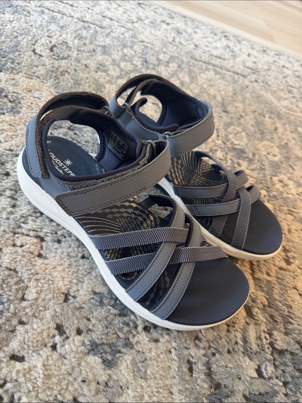 NEW Clarks Mira Shore strappy Sandals shoes Women's 8.5 navy blue marine